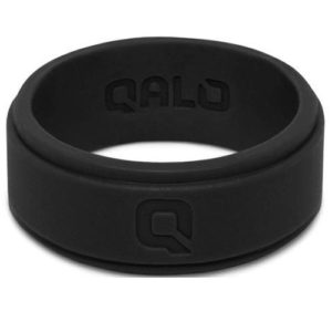 Qalo silicone men's wedding band