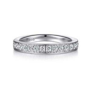 14k White Gold .38 ct tw Prong Set Band
