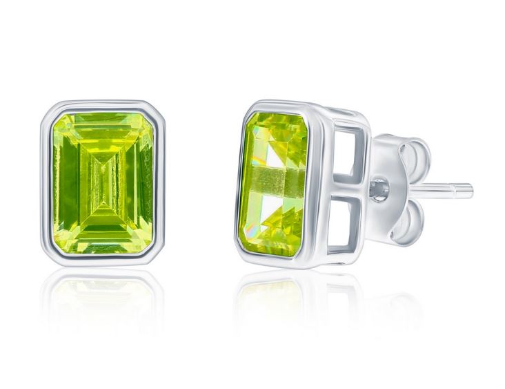 SS AUGUST BIRTHSTONE EMERALD CUT BEZEL CZ STUDS